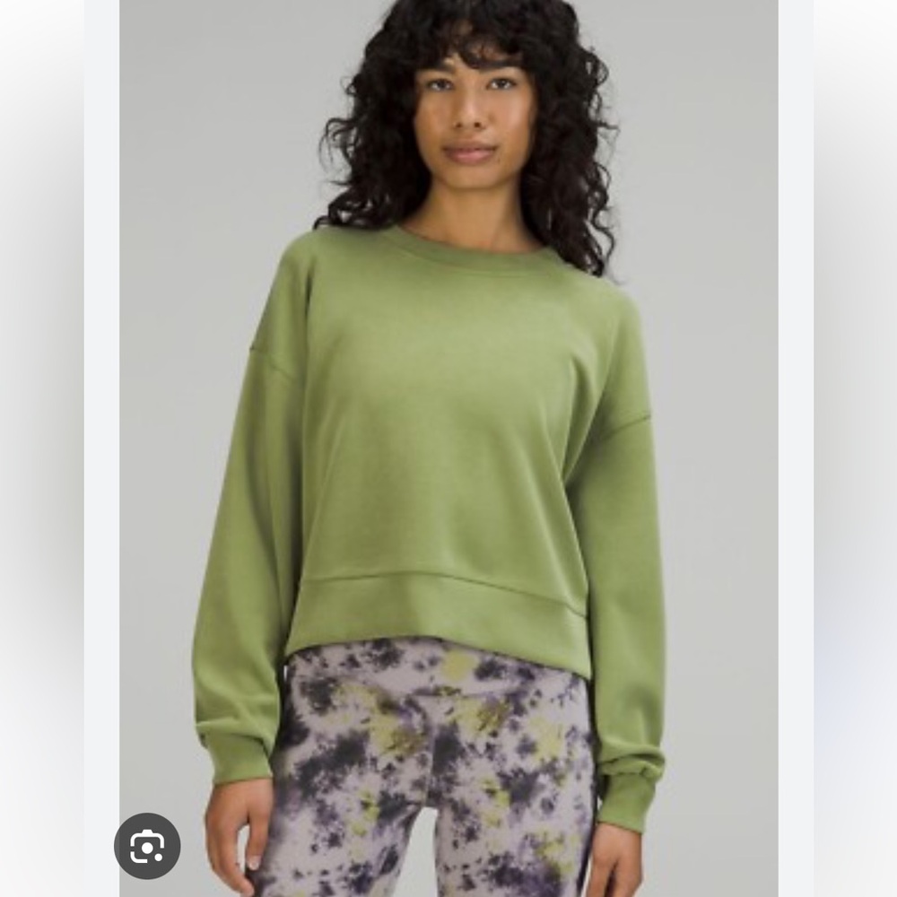 Lululemon Athletica Cropped Crew Oversized Softstreme